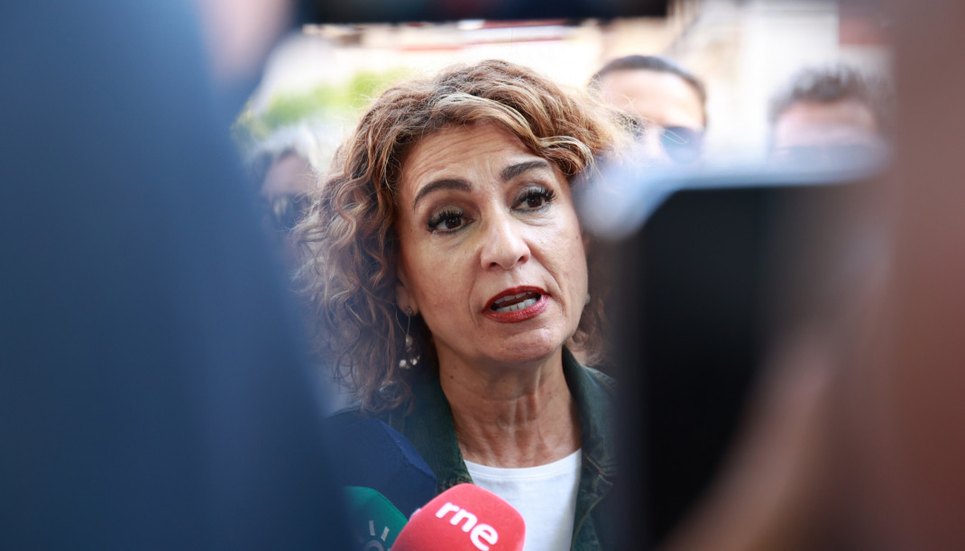 Archivo - La vicepresidenta primera y ministra de Hacienda y secretaria general del PSOE-A, María Jesús Montero, en una imagen de archivo.