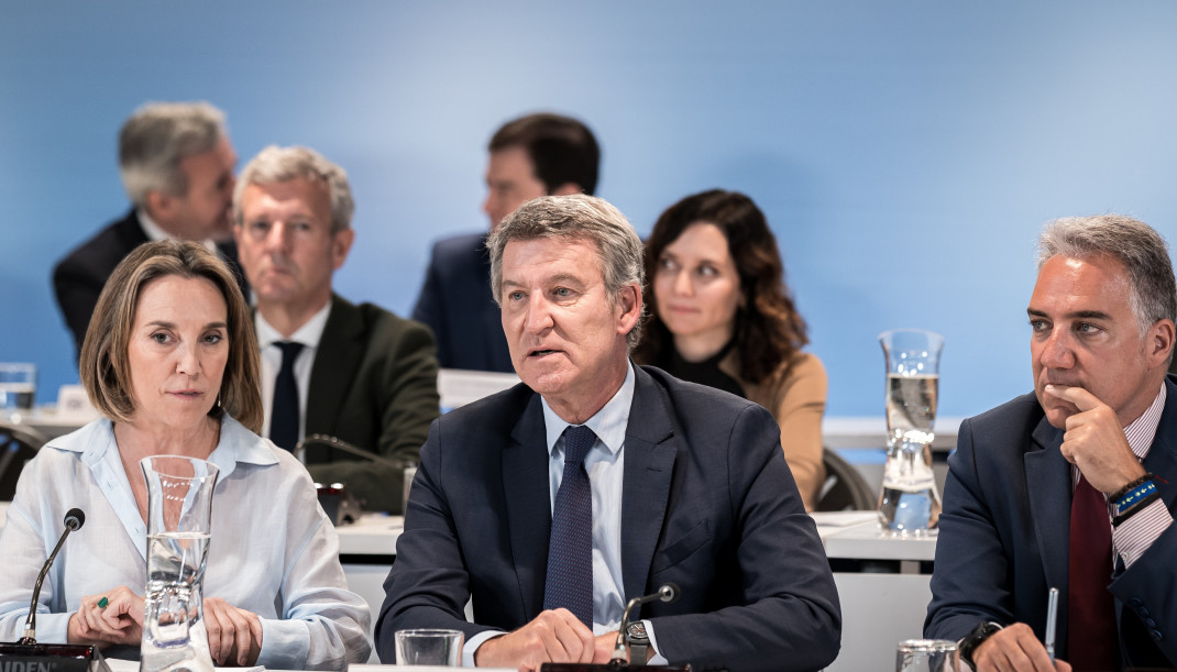 El presidente del Partido Popular, Alberto Núñez Feijóo, preside la reunión de la Junta Directiva Nacional del Partido Popular (PP) en la sede de calle Génova, a 19 de mayo de 2025