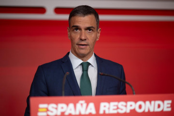 El secretario general del PSOE y presidente del Gobierno, Pedro Sánchez, durante una rueda de prensa, en la sede del PSOE de la calle Ferraz, a 16 de junio de 2025, en Madrid (España).