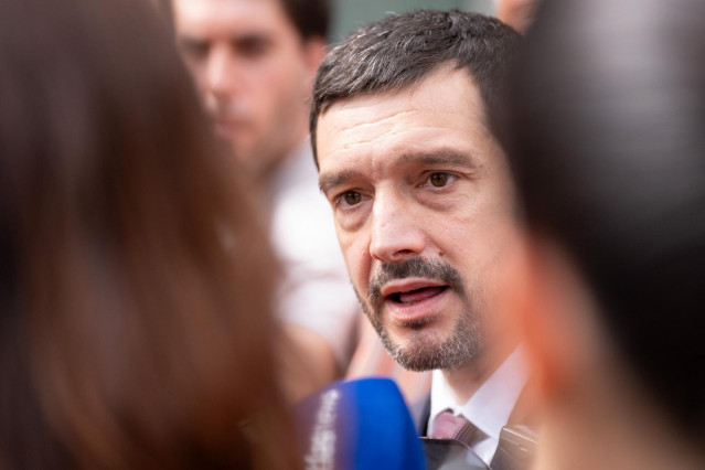El ministro de Derechos Sociales, Consumo y Agenda 2030, Pablo Bustinduy