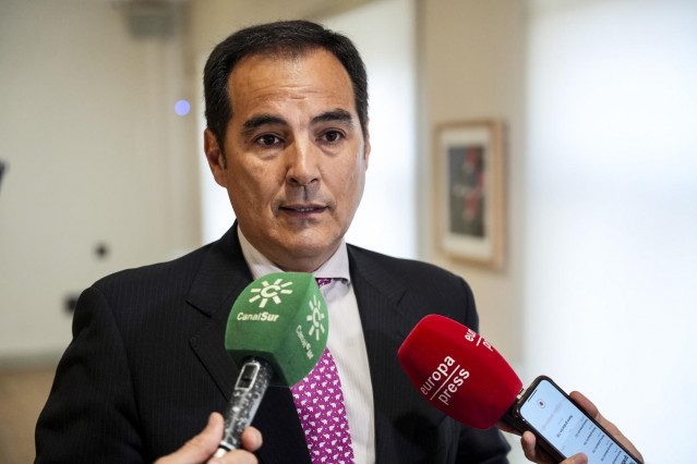 El consejero de Justicia, Administración Local y Función Pública de la Junta de Andalucía, José Antonio Nieto
