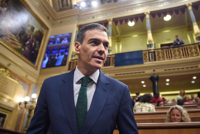 El presidente del Gobierno, Pedro Sánchez, durante una sesión plenaria