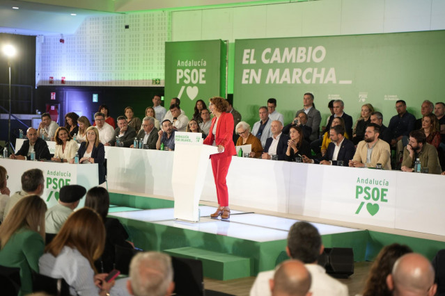 La secretaria general del PSOE-A, María Jesús Montero, interviene ante el Comité Director del PSOE-A. (Foto de archivo).