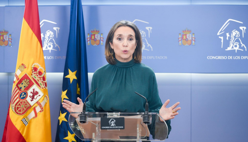 Archivo - La secretaria del PP, Cuca Gamarra, ofrece una rueda de prensa tras la reunión de Feijóo con sindicatos de Policía y Guardia Civil tras el pacto de PSOE-Junts, en el Congreso de los Diput