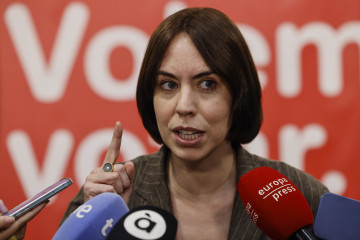 La secretaria general del PSPV-PSOE, Diana Morant, atiende a los medios. Archivo.