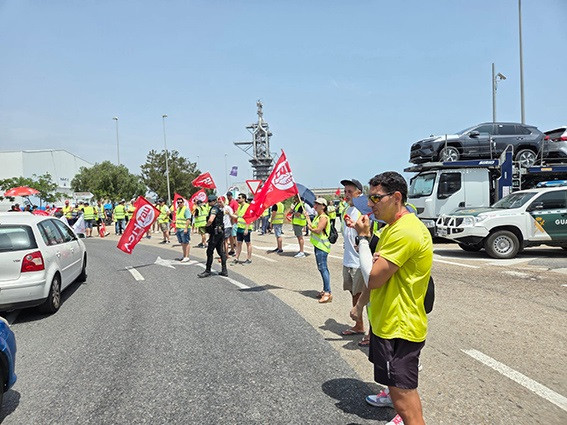 UGT FICA vuelve a exigir la retirada del ERE en Fertiberia y el 