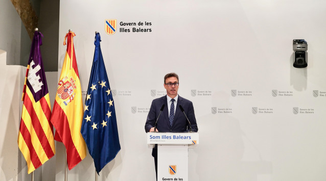 Archivo - El portavoz del Govern, Antoni Costa, en la rueda de prensa posterior al Consell de Govern.