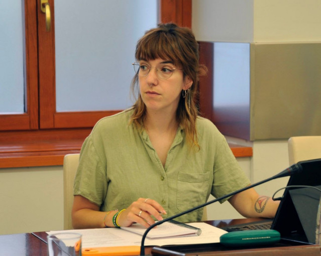 La coordinadora de IU Extremadura, Nerea Fernández