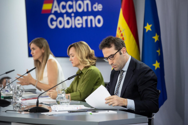 Rueda de prensa posterior a la reunión del Consejo de Ministros, en el Palacio de La Moncloa, a 24 de junio de 2025, en Madrid (España).