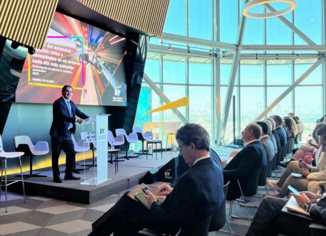 EY presenta el informe 'EY Highlights Automotive 2025'