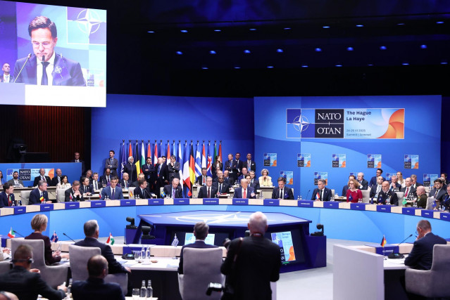 Vista general de la ceremonia de bienvenida de la segunda jornada de la Cumbre de la OTAN, a 25 de junio de 2025, en La Haya (Países Bajos). La cumbre está marcada por la negativa de España a subir el gasto en defensa al 5% del PIB.