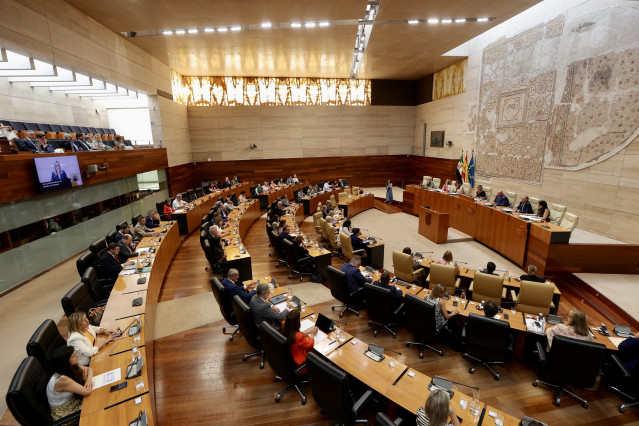Primera sesión del Debate sobre el Estado de la Región en la Asamblea de Extremadura