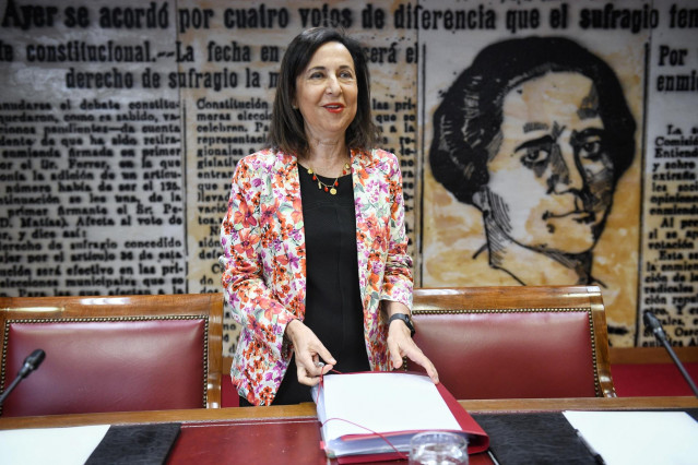La ministra de Defensa, Margarita Robles, comparece en la Comisión de Defensa, en el Senado, a 27 de junio de 2025, en Madrid (España).