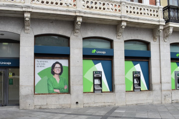 Unicaja lana una nueva línea de financiación preconcedida de más de mil millones de euros para cultivos intensivos.