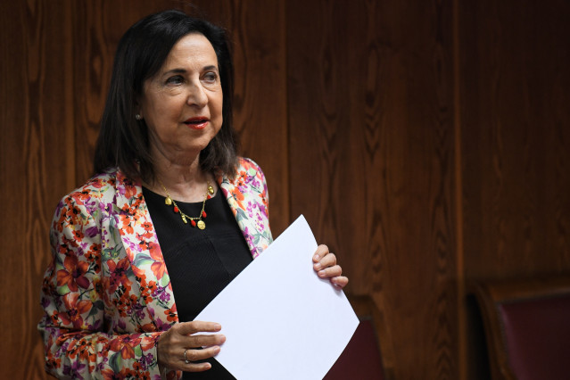 La ministra de Defensa, Margarita Robles, comparece en la Comisión de Defensa, en el Senado, a 27 de junio de 2025, en Madrid (España).