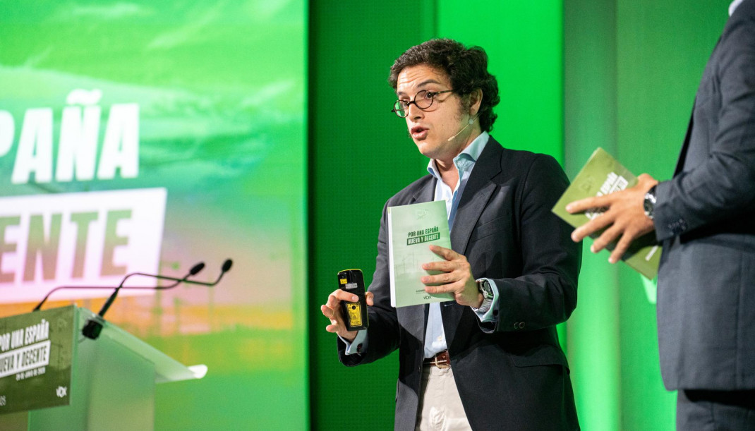 EuropaPress 6829543 diputado vox jose maria figaredo interviene presentacion programa economico