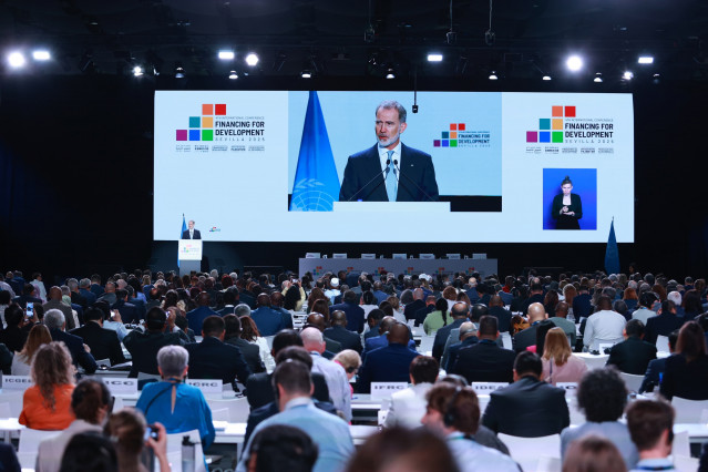El Rey Felipe VI, este lunes durante su participación en el discurso inaugural de la IV Conferencia Internacional para el Desarollo de la ONU.