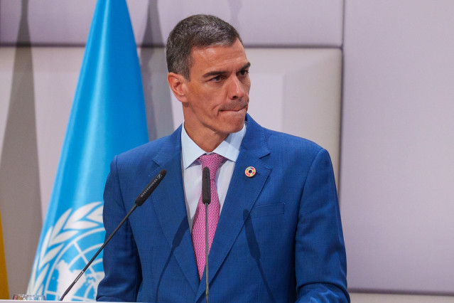 El presidente del Gobierno, Pedro Sánchez atiende a los medios de comunicación. A 30 de junio de 2025 en Sevilla, Andalucía (España).