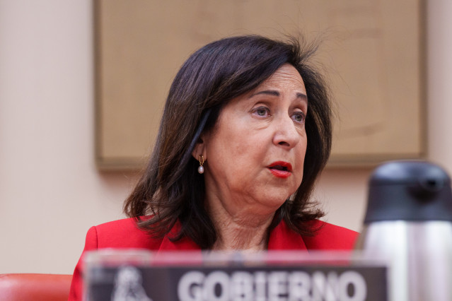La ministra de Defensa, Margarita Robles, comparece en la Comisión de Defensa, en el Congreso de los Diputados, a 30 de junio de 2025, en Madrid (España).