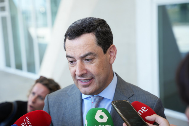 El presidente de la Junta de Andalucía, Juanma Moreno, este lunes en Sevilla
