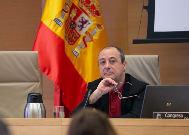 Archivo - El responsable de Seguridad Social de CC.OO, Carlos Bravo, en el Congreso, en una imagen de archivo