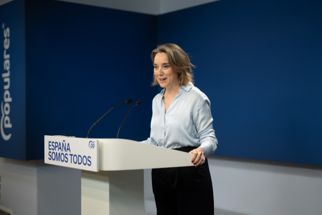 Archivo - La secretaria general del PP, Cuca Gamarra, durante una rueda de prensa, en la sede del PP, a 24 de enero de 2025, en Madrid (España).