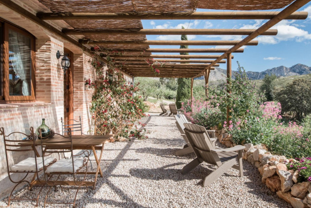 Archivo - Alojamiento de Airbnb.