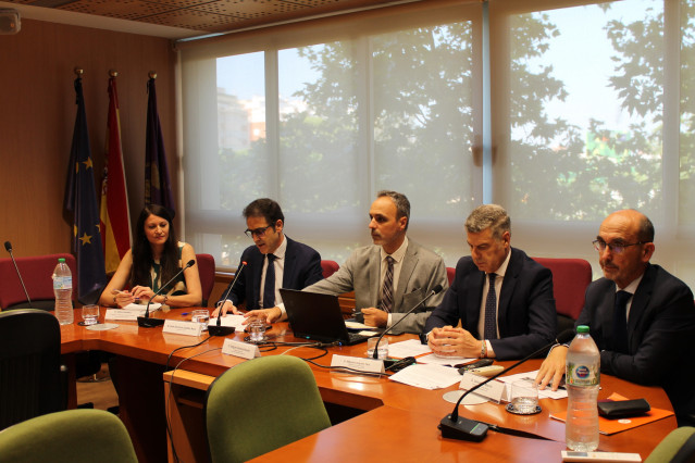 Mónica Ramírez, José Antonio Galdón, Miguel Gómez-Pavón, Miguel Vázquez Taín y Salvador Marín.