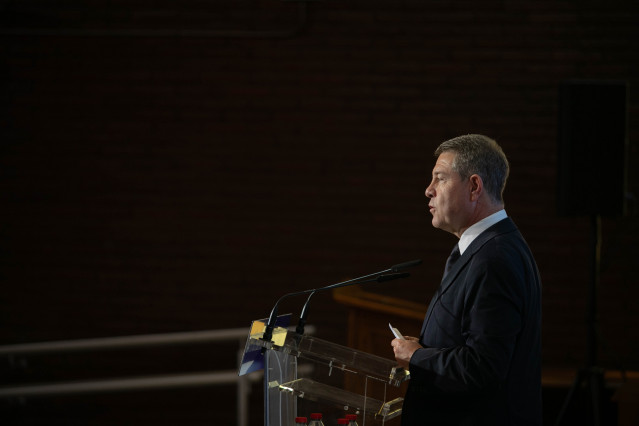 El presidente de Castilla-La Mancha, Emiliano García-Page, en el acto de la primera piedra del Conservatorio de Música de Albacete