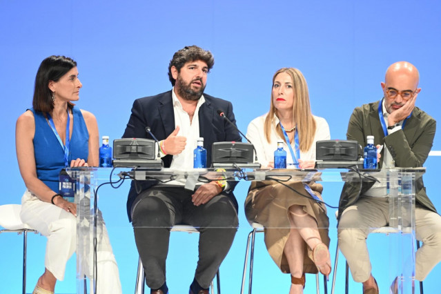 El presidente del Partido Popular de la Región de Murcia, Fernando López Miras, en el 21 Congreso Nacional del PP