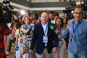 El diputado del PP y exportavoz del PP en el Congreso, Miguel Tellado, atiende a los medios de comunicación durante la segunda jornada del XXI Congreso Nacional del Partido Popular, a 5 de julio de 2