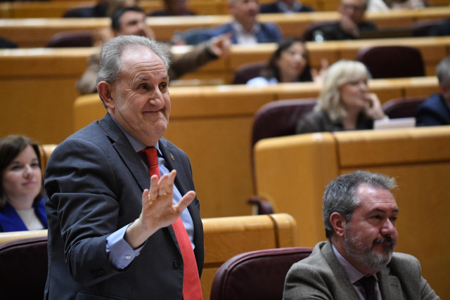 Archivo - El senador del PSOE Alfonso Gil.
