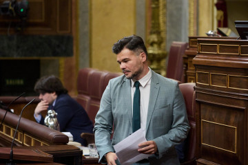 El portavoz de ERC en el Congreso, Gabriel Rufián, interviene durante un pleno extraordinario, en el Congreso de los Diputados, a 9 de julio de 2025, en Madrid (España).