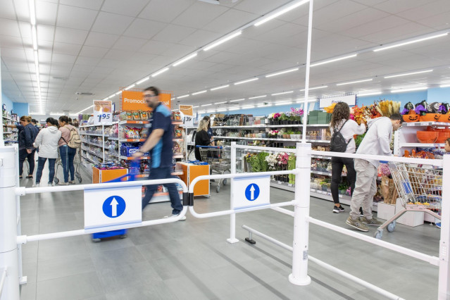 Archivo - Tienda de Action