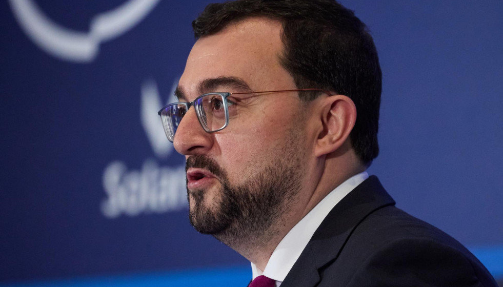 Archivo - El presidente del Principado de Asturias, Adrián Barbón.
