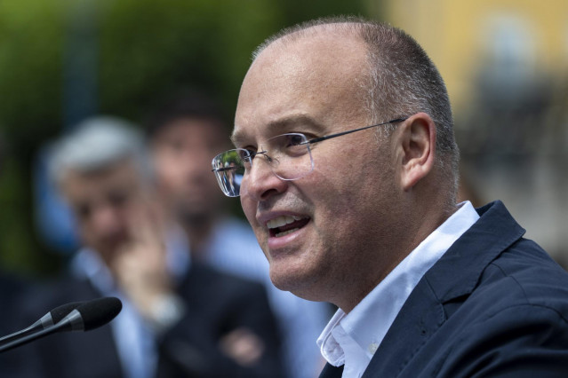 El secretario general del Partido Popular, Miguel Tellado, durante un acto de recuerdo del que fuera concejal del PP en Ermua, Miguel Ángel Blanco en el 28 aniversario de su asesinato, a 12 de julio de 2025, en Ermua, Vizcaya, País Vasco (España). Familia