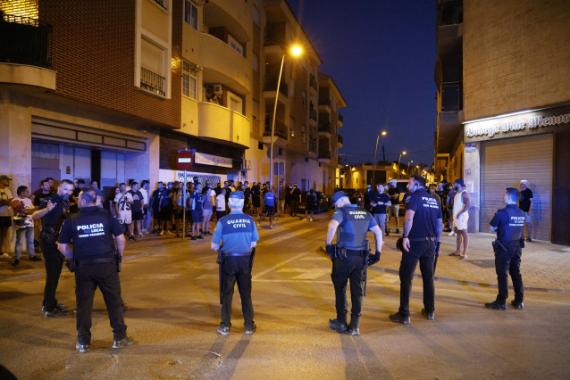 Agentes desplegados en Torre Pacheco (Murcia) para contener los disturbios