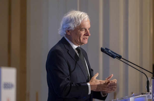 Archivo - El presidente de CEIM, Miguel Garrido de la Cierva, interviene durante un desayuno informativo que organiza Nueva Economía Fórum, a 23 de abril de 2025, en Madrid (España).