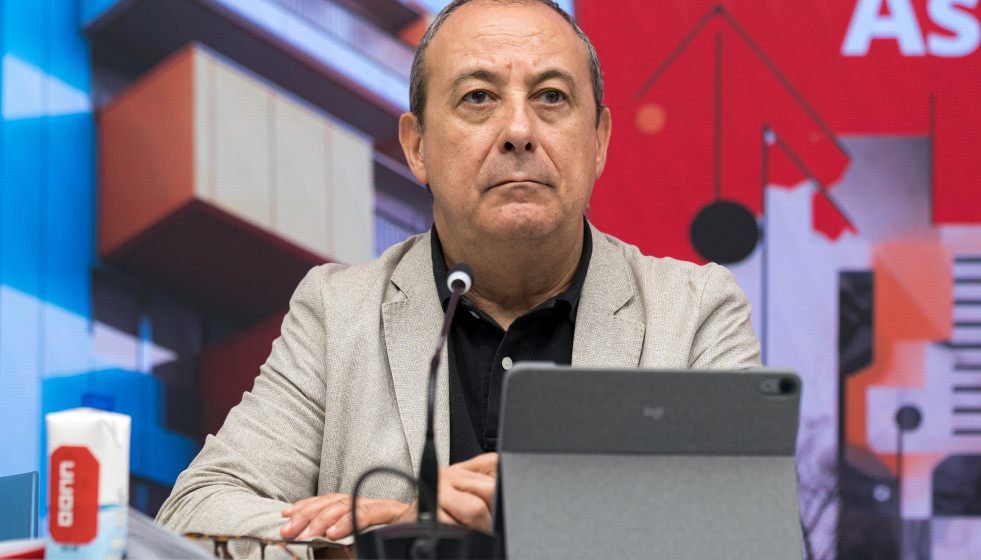 Archivo - El secretario confederal de Protección Social y Políticas Públicas, Carlos Bravo.