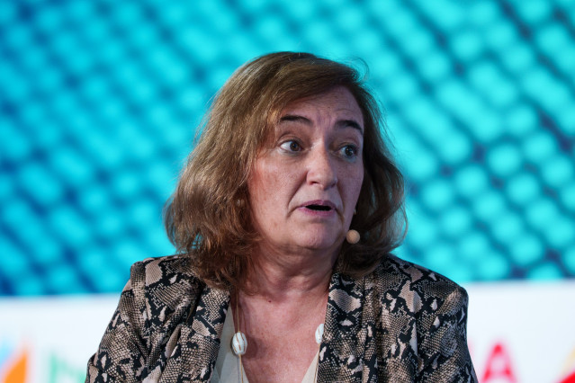 Archivo - La presidenta de AIReF, Cristina Herrero.