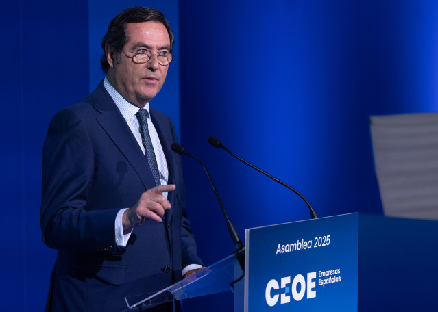 El presidente de CEOE, Antonio Garamendi,  durante la Asamblea General 2025 de la CEOE, a 16 de julio de 2025, en Madrid (España).