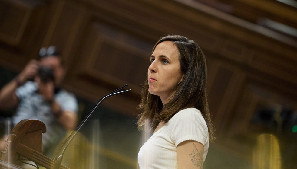 La portavoz de Podemos en el Congreso, Ione Belarra, durante un pleno en el Congreso