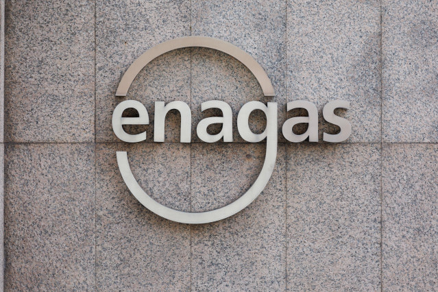Archivo - Fachada de la sede de Enagás