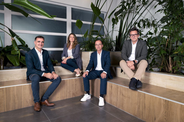 Dacia España anuncia su nuevo Comité de Dirección para seguir consolidando sus ventas comerciales.