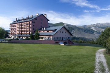 Archivo - El Parador de Pisuerga (Palencia).
