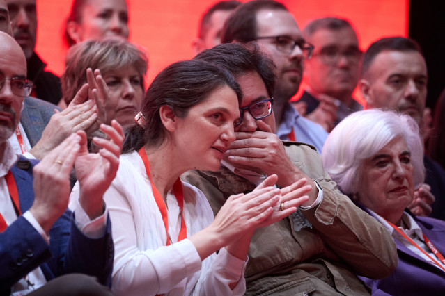 Archivo - La secretaria de Organización del PSOE-M, Pilar Sánchez Acera, y el secretario general del PSOE-M y ministro para la Transformación Digital y de la Función Pública, Óscar López.