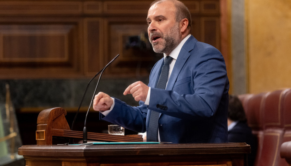 Archivo - El diputado de Junts Josep Pagès interviene durante un pleno en el Congreso de los Diputados, a 14 de noviembre de 2024, en Madrid (España).