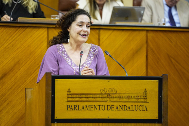 La portavoz del grupo Por Andalucía, Inma Nieto, interviene en el Pleno del Parlamento andaluz. (Foto de archivo).