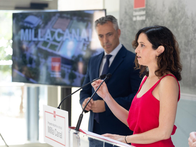 La presidenta de la Comunidad de Madrid, Isabel Díaz Ayuso, durante la presentación de Milla Canal, en las Instalaciones Deportivas Canal de Isabel II, a 21 de julio de 2025, en Madrid