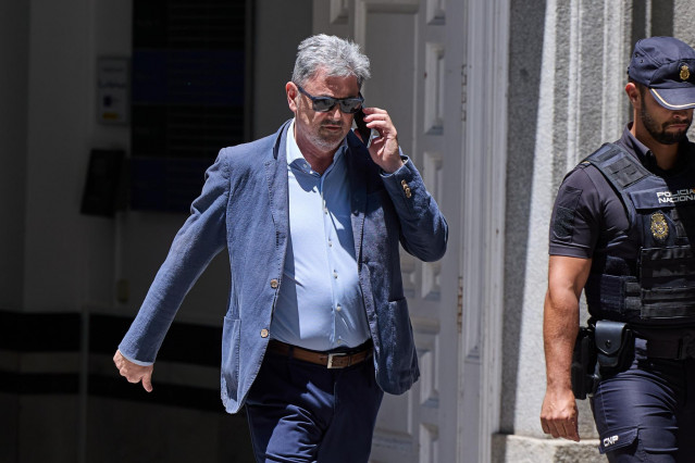 El administrador único de Servinaba Antxon Alonso sale del Tribunal Supremo, a 7 de julio de 2025, en Madrid (España).